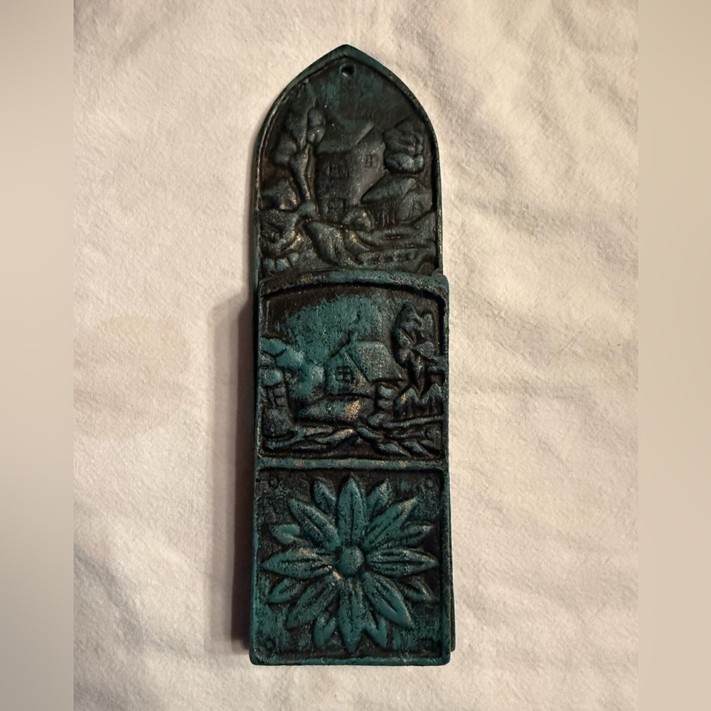 Vintage Cast Iron Match Stick Holder